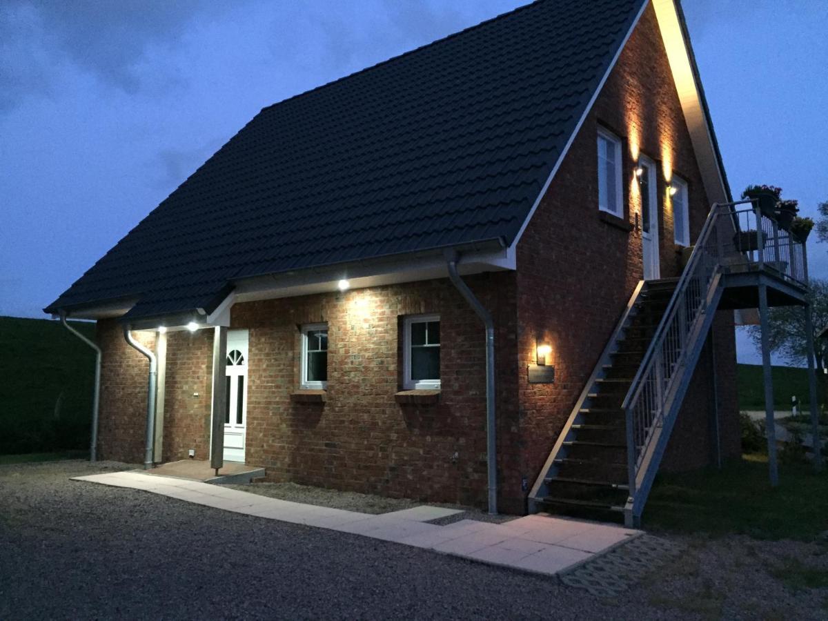 Ferienhaus-Hemmerdeich Oldenswort Esterno foto